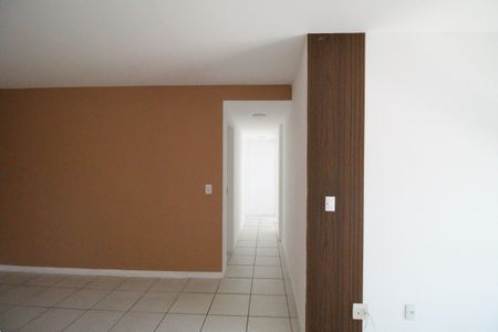 Sala - Corredor  de apartamento à venda com 3 quartos, 115m² em Barra da Tijuca, Rio de Janeiro