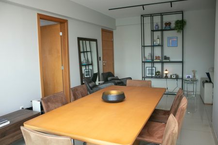 Sala de apartamento para alugar com 3 quartos, 90m² em Lourdes, Belo Horizonte