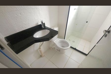 Banheiro Social de apartamento para alugar com 2 quartos, 42m² em Setor Andreia, Goiânia