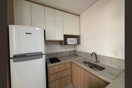 Apartamento para alugar com 33m², 1 quarto e 1 vagaSala/Cozinha