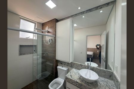 Banheiro da Suíte de apartamento para alugar com 1 quarto, 33m² em Paquetá, Belo Horizonte