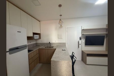 Apartamento para alugar com 33m², 1 quarto e 1 vagaSala/Cozinha
