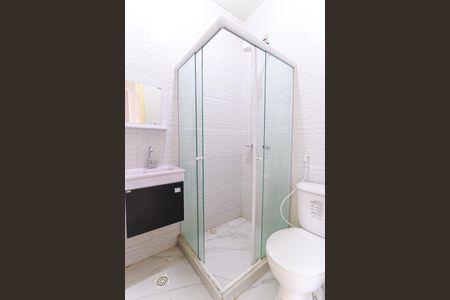 Banheiro Social de casa para alugar com 1 quarto, 27m² em Engenho de Dentro, Rio de Janeiro