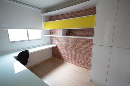 Quarto 1 de apartamento para alugar com 3 quartos, 76m² em Castelo, Belo Horizonte