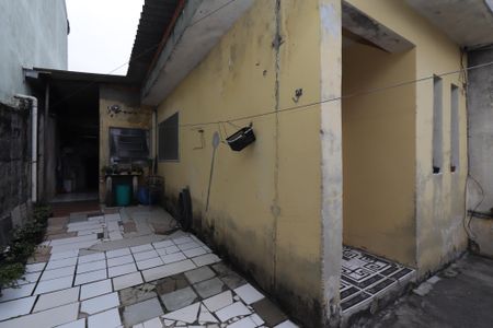 Casa à venda com 100m², 2 quartos e 2 vagasQuintal