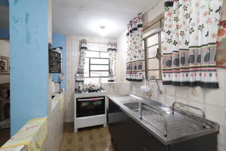 Casa à venda com 100m², 2 quartos e 2 vagasCozinha