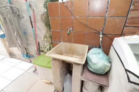 Casa à venda com 100m², 2 quartos e 2 vagasÁrea de Serviço