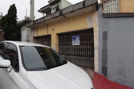 Casa à venda com 100m², 2 quartos e 2 vagasFachada