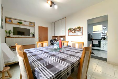 Sala de apartamento à venda com 3 quartos, 90m² em Nova Gameleira, Belo Horizonte