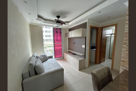 Sala de apartamento para alugar com 2 quartos, 50m² em Madureira, Rio de Janeiro