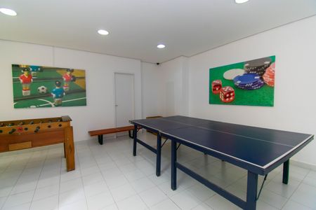 Apartamento à venda com 52m², 2 quartos e 1 vaga Apartamento à venda com 52m², 2 quartos e 1 vagaÁrea comum - sala de Jogos