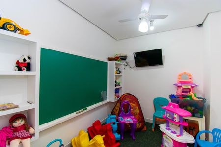 Apartamento à venda com 52m², 2 quartos e 1 vaga Apartamento à venda com 52m², 2 quartos e 1 vagaÁrea comum - Brinquedoteca