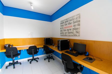 Apartamento à venda com 52m², 2 quartos e 1 vaga Apartamento à venda com 52m², 2 quartos e 1 vagaÁrea comum - Coworking