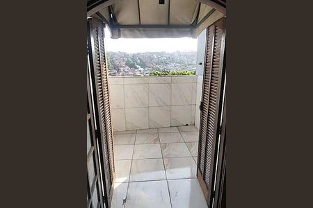 Casa à venda com 2 quartos, 280m² em Jardim Adutora, São Paulo