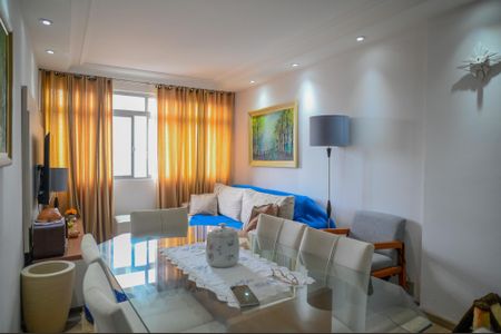 Sala de apartamento à venda com 2 quartos, 80m² em Vila Gumercindo, São Paulo