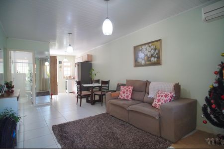 Casa à venda com 2 quartos, 75m² em Santo Afonso, Novo Hamburgo