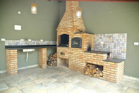 Casa à venda com 349m², 3 quartos e 5 vagasQuintal- Churrasqueira 