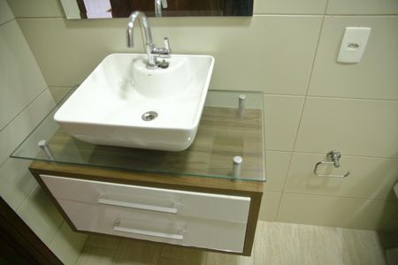 Casa à venda com 349m², 3 quartos e 5 vagasBanheiro Social