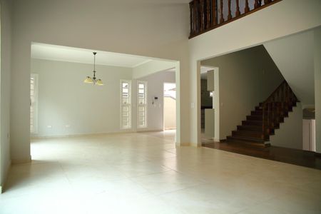 Sala de casa à venda com 3 quartos, 349m² em Parque dos Passaros, São Bernardo do Campo