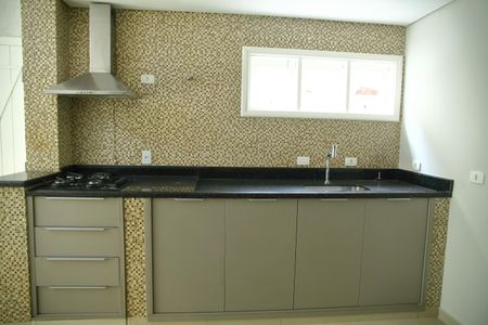 Casa à venda com 349m², 3 quartos e 5 vagasCozinha 