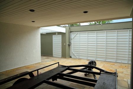 Casa à venda com 349m², 3 quartos e 5 vagasGaragem v