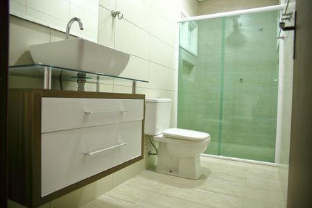 Casa à venda com 349m², 3 quartos e 5 vagasBanheiro Social 