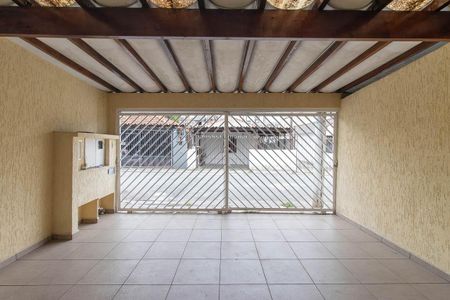 Casa à venda com 143m², 2 quartos e 2 vagasGaragem