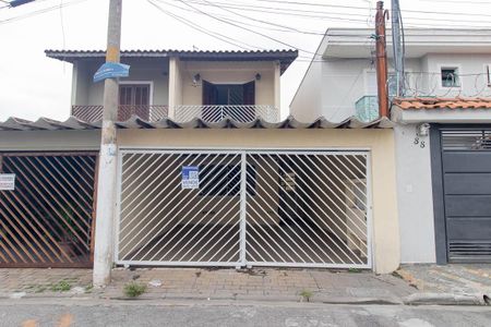 Casa à venda com 143m², 2 quartos e 2 vagasFachada