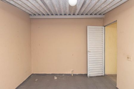 Casa à venda com 143m², 2 quartos e 2 vagasQuarto de Serviço