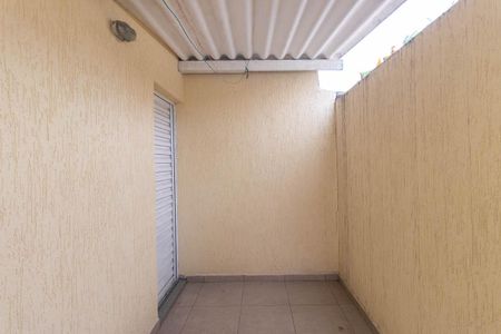 Casa à venda com 143m², 2 quartos e 2 vagasQuarto de Serviço