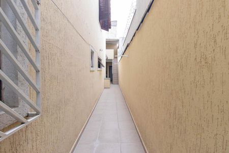 Casa à venda com 143m², 2 quartos e 2 vagasCorredor Externo