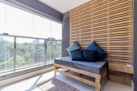 Varanda de kitnet/studio para alugar com 1 quarto, 30m² em Higienópolis, São Paulo