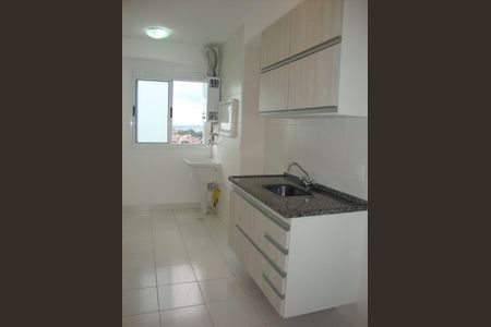 Cozinha de apartamento à venda com 2 quartos, 60m² em Jardim Santa Eudoxia, Campinas