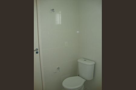 Banheiro de apartamento à venda com 2 quartos, 60m² em Jardim Santa Eudoxia, Campinas