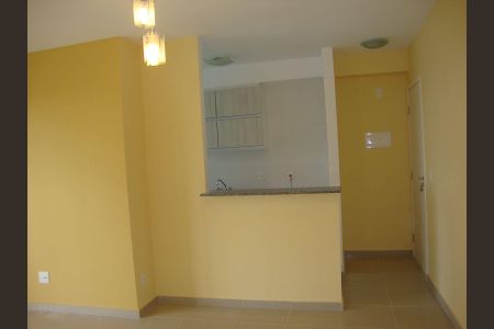 Cozinha de apartamento à venda com 2 quartos, 60m² em Jardim Santa Eudoxia, Campinas