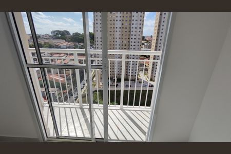 Apartamento para alugar com 33m², 2 quartos e sem vaga Apartamento para alugar com 33m², 2 quartos e sem vagaSacada
