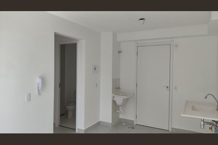 Apartamento para alugar com 33m², 2 quartos e sem vaga Apartamento para alugar com 33m², 2 quartos e sem vagaSala / Cozinha / Área de serviço
