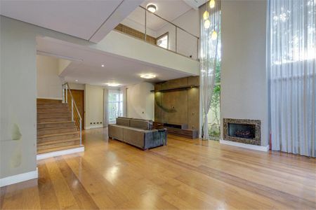 Casa à venda com 4 quartos, 421m² em Jardim Santo Amaro, São Paulo