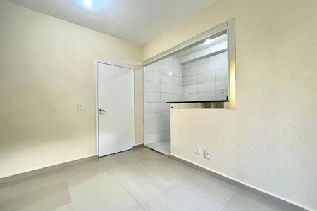 Sala de apartamento para alugar com 2 quartos, 46m² em Parque Jabaquara, São Paulo