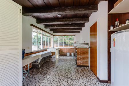 Casa à venda com 4 quartos, 499m² em Chácara Monte Alegre, São Paulo