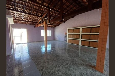 Casa à venda com 5 quartos, 400m² em Vila Mafra, São Paulo