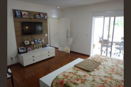 Casa à venda com 5 quartos, 720m² em Santo Amaro, São Paulo