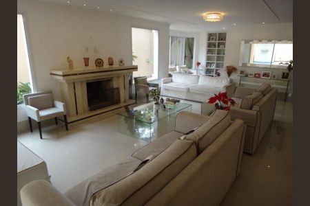 Casa à venda com 5 quartos, 720m² em Santo Amaro, São Paulo