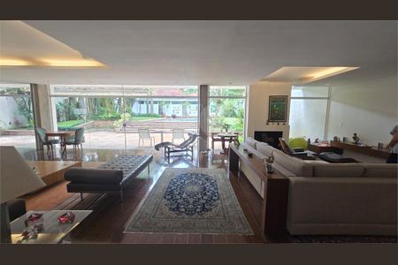 Casa à venda com 4 quartos, 682m² em Santo Amaro, São Paulo