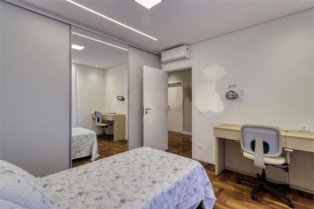 Casa à venda com 5 quartos, 500m² em Jardim Cordeiro, São Paulo