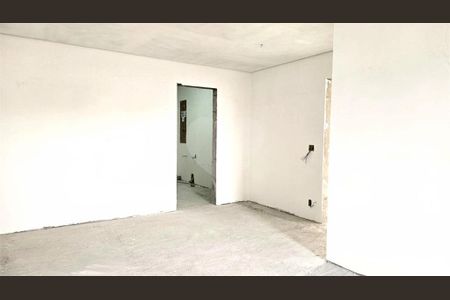 Casa à venda com 4 quartos, 410m² em Jardim Cordeiro, São Paulo