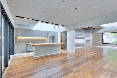 Casa de Condomínio à venda com 4 quartos, 600m² em Santo Amaro, São Paulo