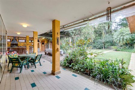 Casa à venda com 5 quartos, 566m² em Vila Nova Caledonia, São Paulo