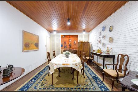 Casa à venda com 5 quartos, 543m² em Santo Amaro, São Paulo