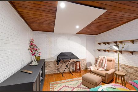 Casa à venda com 5 quartos, 543m² em Santo Amaro, São Paulo